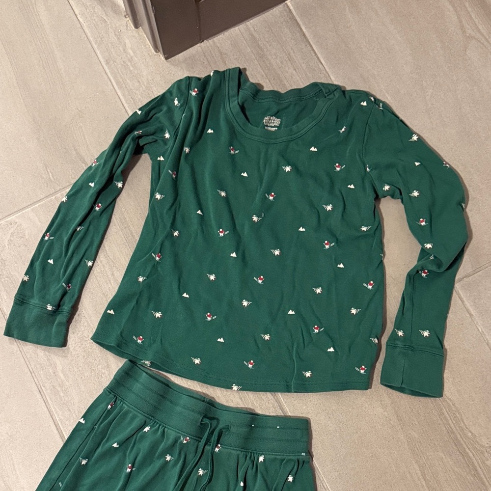 Target Green Women's Pajama Set with Floral Print